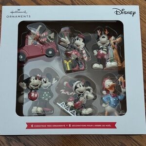 NEW! Never opened 6 Disney Christmas tree ornaments